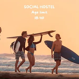 Dona Rose Surf Las Palmas / Gran Canaria